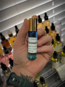 Coconut Crème Oil Roller