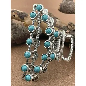 A fashionable and elegant turquoise Hair grab, with a variety of styles to choose from, suitable for daily wear, vacation dates, and other occasions. It is also a surprising and exquisite small gift.