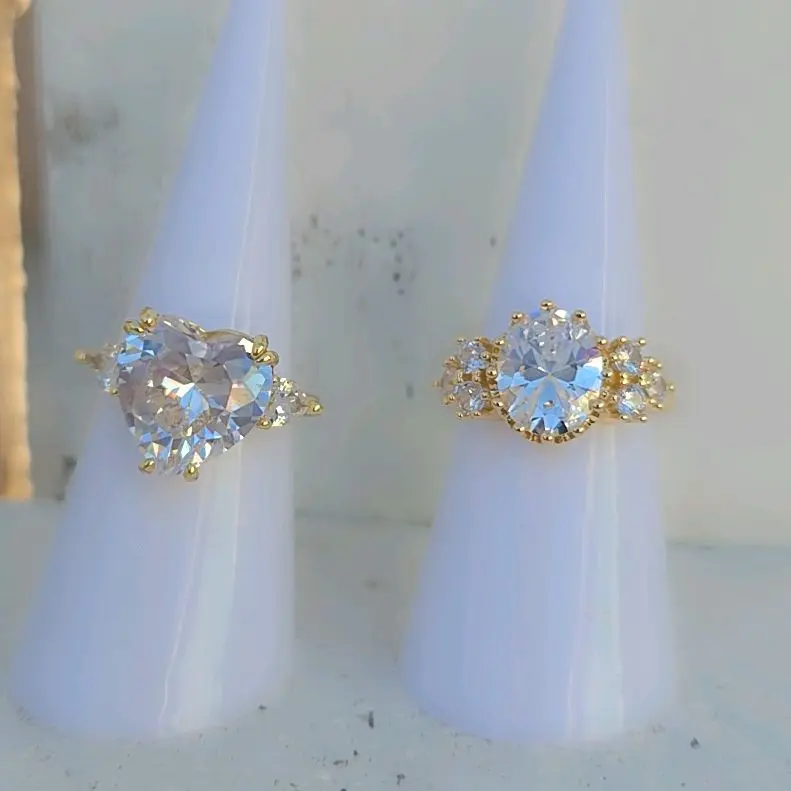 Anillo piedra ring gold plated