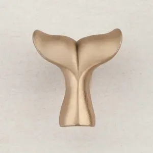 Acorn Manufacturing  Artisan Collection Whale Tail Knob, Museum Gold