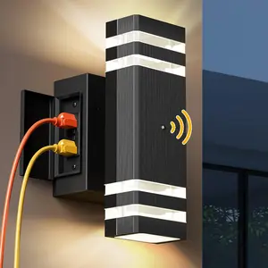 Outdoor Porch Lights with Outlet, Dusk to Dawn Porch Light Wall Light Fixture Waterproof Outdoor GFCI Outlet Outside Porch Wall Light Fixture for House Front Door Patio Garage Hallway