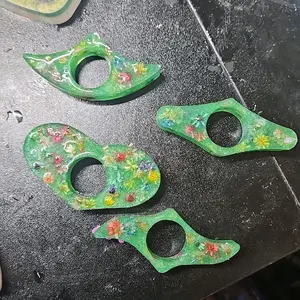 Page Holders for Book Readers - Green Floral Design - Perfect for Marking Pages - Durable & Easy to Use