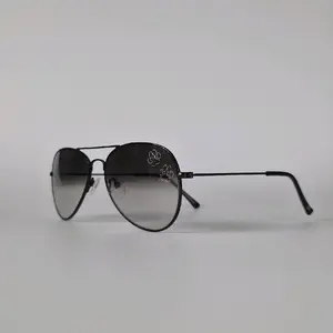 Newport Frames with Paw Engravings