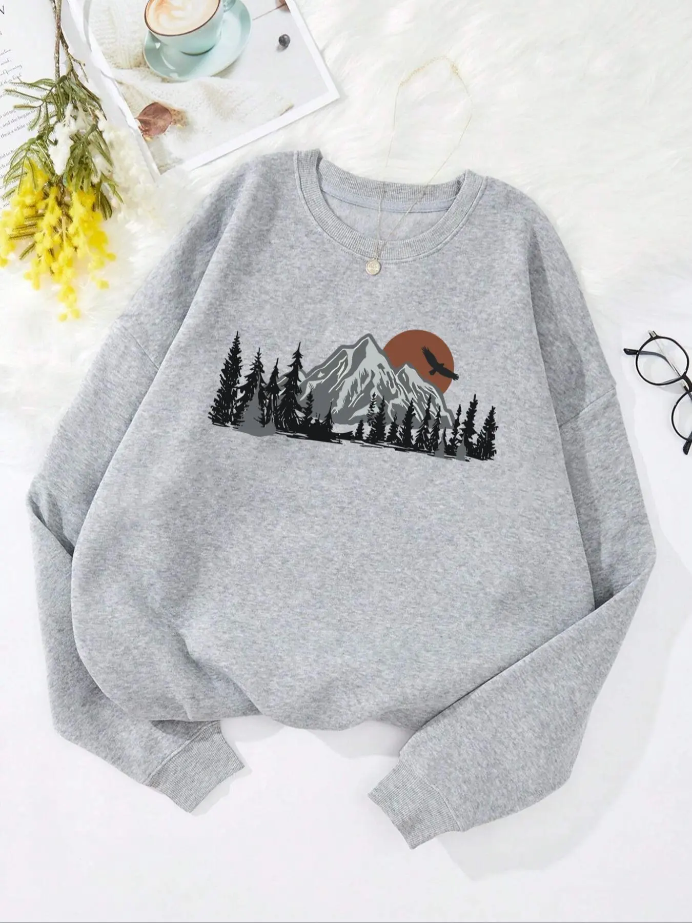 Women's Mountain Print Drop Shoulder Sweatshirt, Casual Long Sleeve Round Neck Pullover for Fall & Winter, Ladies Clothes for Daily Wear