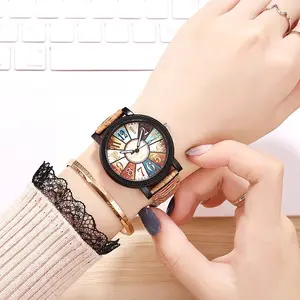 Casual Vintage Leather Women Quartz Wrist Watch Gift Clock Wristwatch