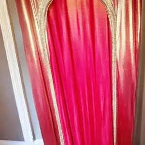 "The Shero" Cape