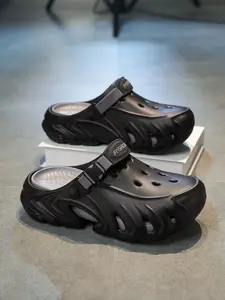 Men's Outdoor Sports Spring Summer New Hole Shoes Coconut Shoe Slippers Height Increasing Fashion Trend Thick Sole Anti-Slip Wear-Resistant Walking Shoes