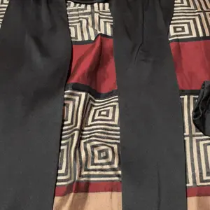 Men's 2-Piece Thermal Compression Set, Long Sleeve Turtleneck Top & Pants, Breathable and Stretchy Base Layer for Running, Cycling and Training in Cold Weather