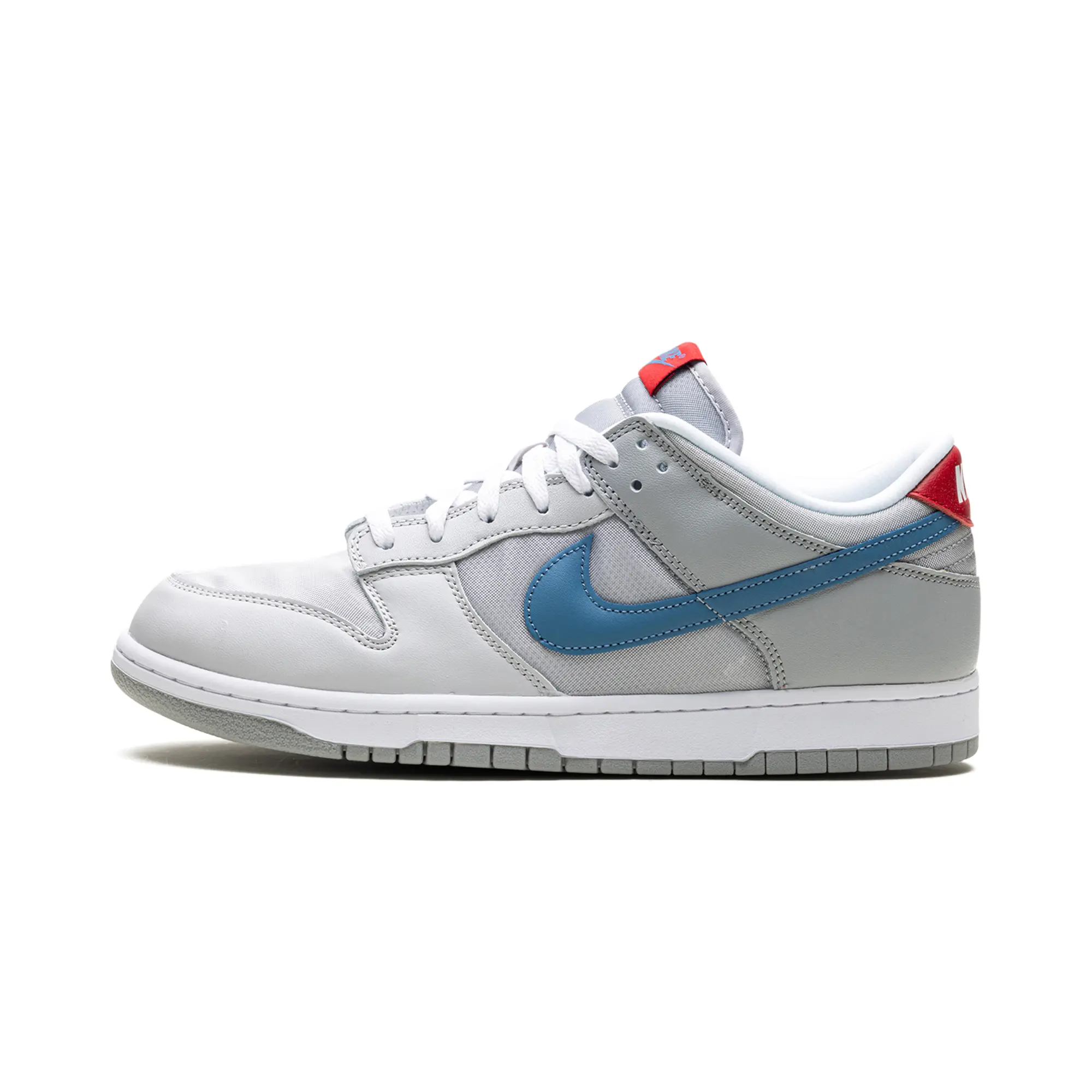 Dunk low "Silver Surfer" HF0391 001
