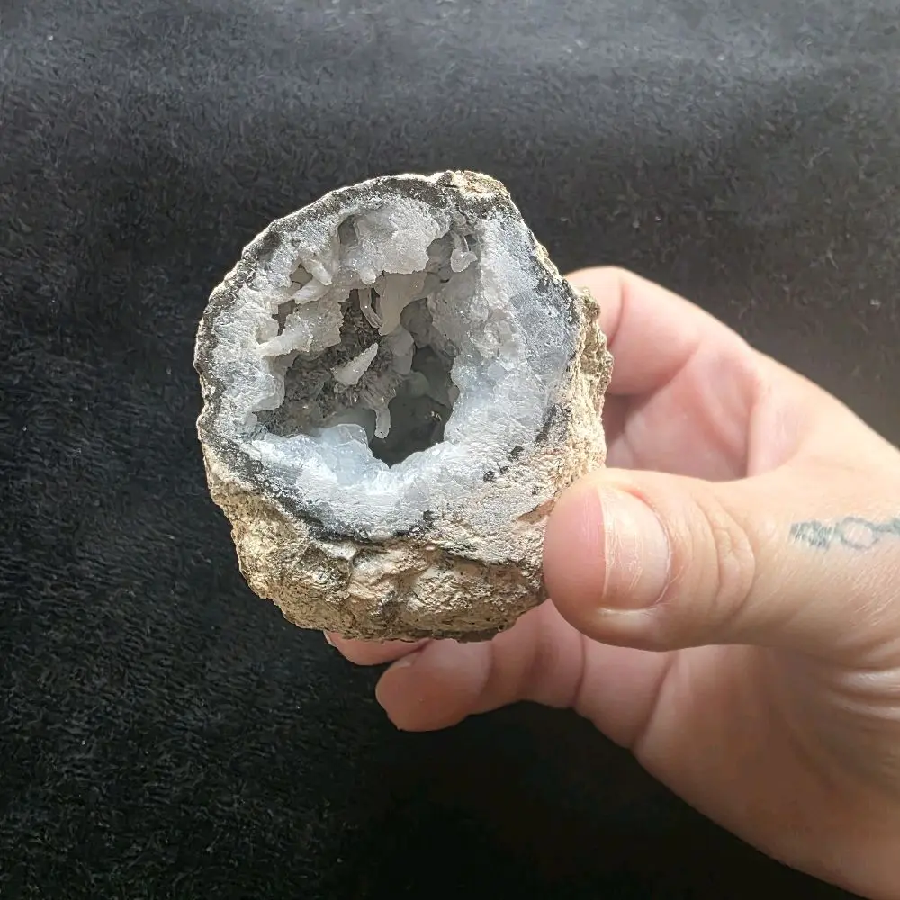 White Quartz Cave Geode Dark Chalcedony Ring