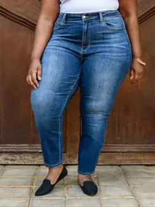 Plus Size Women's Blue Comfortable Straight Leg Jeans Pants, Casual Fashion Versatile, Elastic Fabric, Perfect for All Seasons