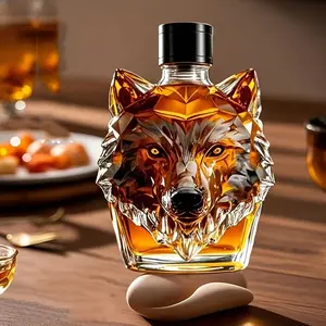 Wolf Head Wine Bottle, Crystal Glass Whiskey Bottle, Unique Gift for Whisky Lovers, Men's Choice, Elegant Drinkware