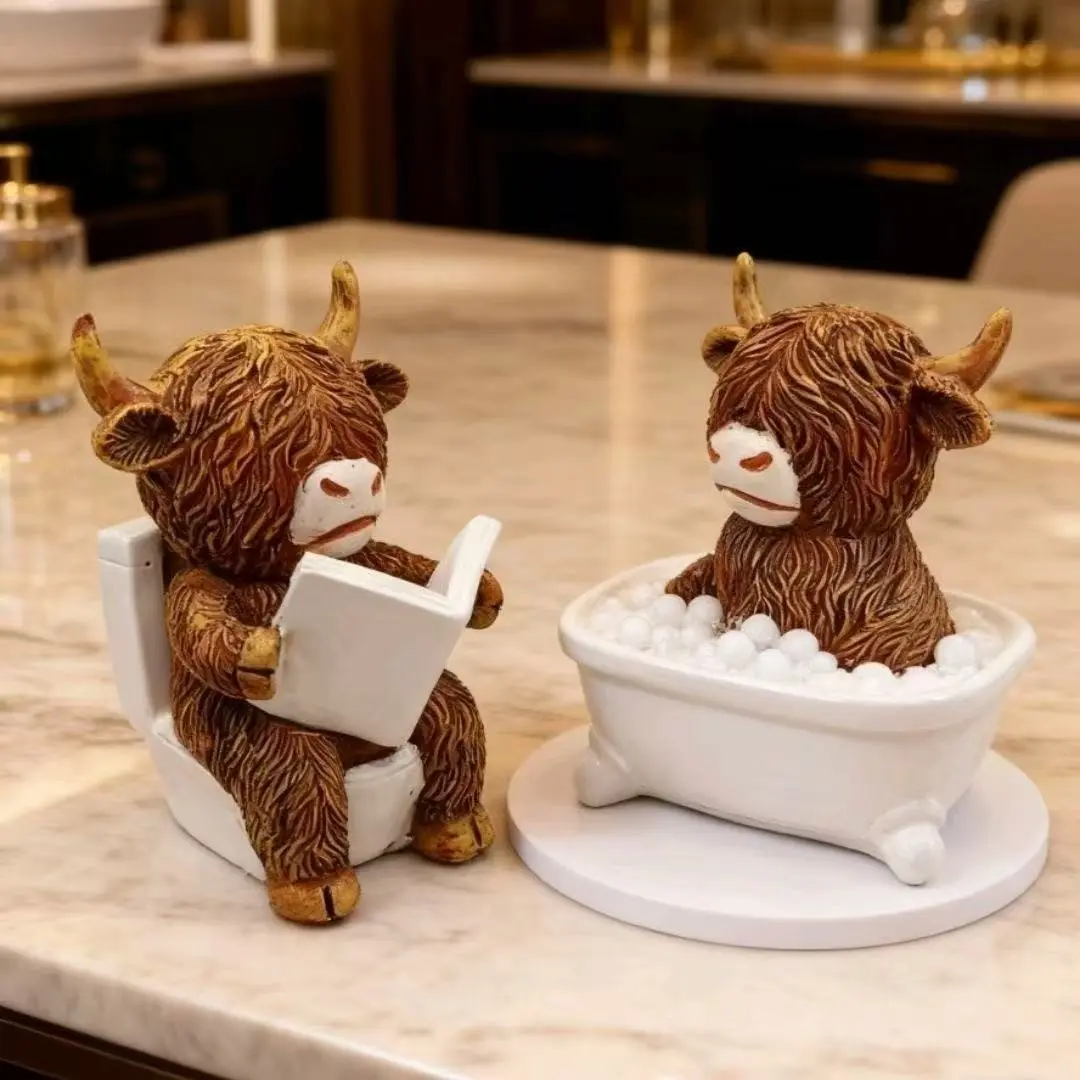 Highland Cow Decorative Ornament, Bathtub or Toilet Style, Fur Texture, Cute Animal Design, Suitable for Room Decoration, Bedside, Garden, Bathroom Sink, Resin Animal Sculptures, Cow Ornaments, Animal Decorations