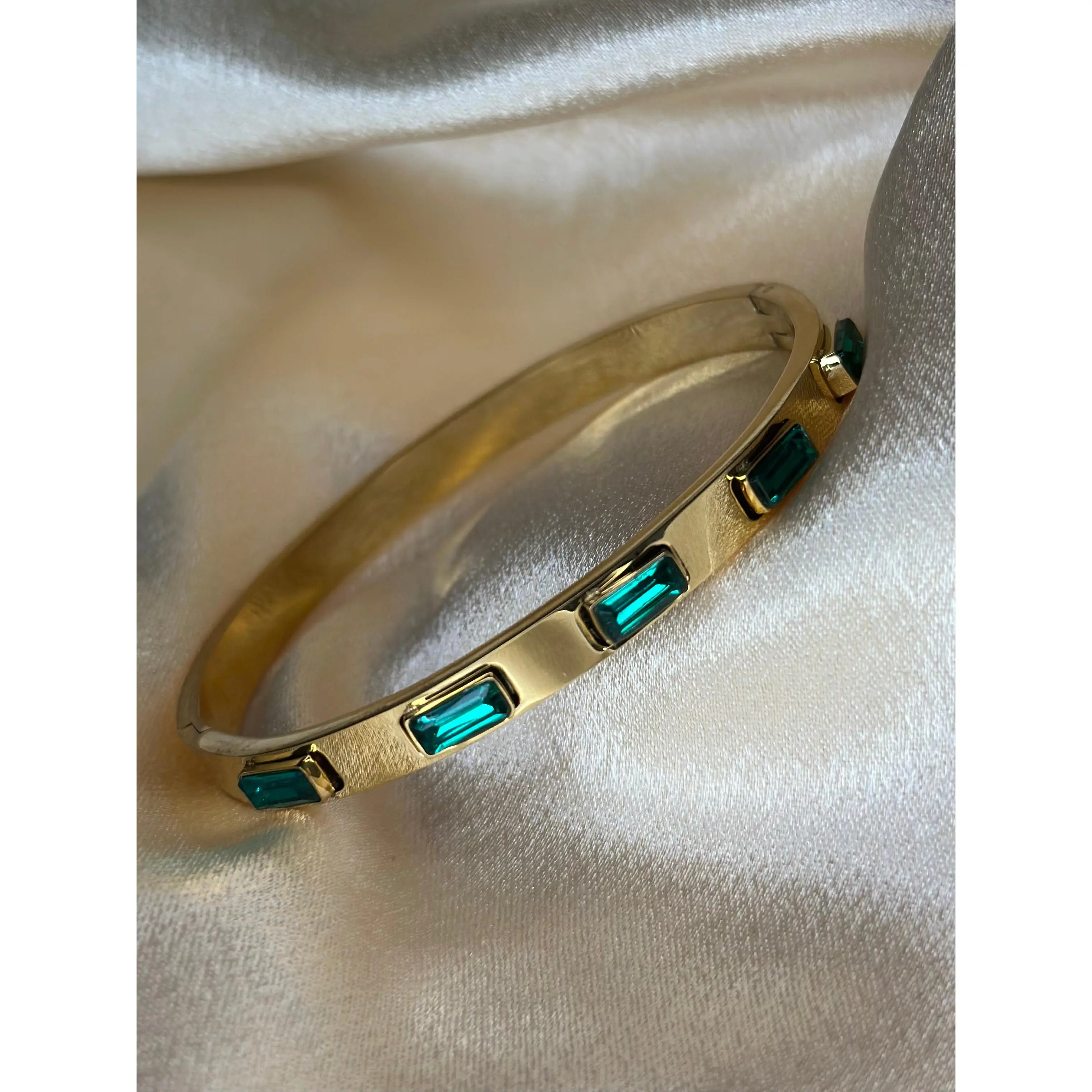 Maryland emerald green bracelet Maryland emerald green bracelet