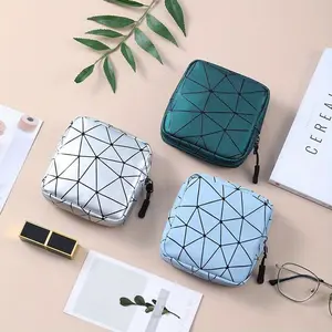 Multifunctional Rhombus Pattern Sanitary Pad Bags Reusable Napkin Storage Organizer Women Pad Pouch Bags Portable Makeup Bags