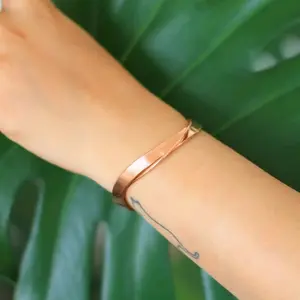 Elegant Copper Cuff Bracelet for Women - Minimalist Design, Perfect for Everyday Wear, Lightweight & Comfortable