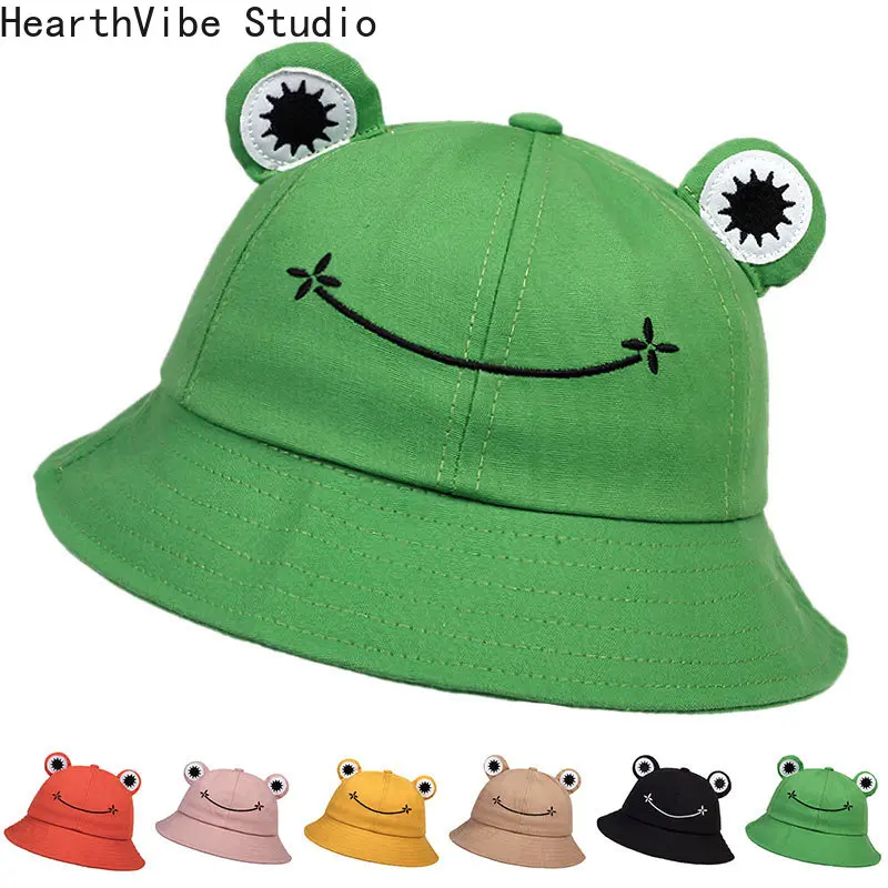 Red Plush Bucket Hat with Frog Embroidery, Unisex Outdoor Sun Hat with Ear Protector for Hiking and UV Prevention, One Size Fits All