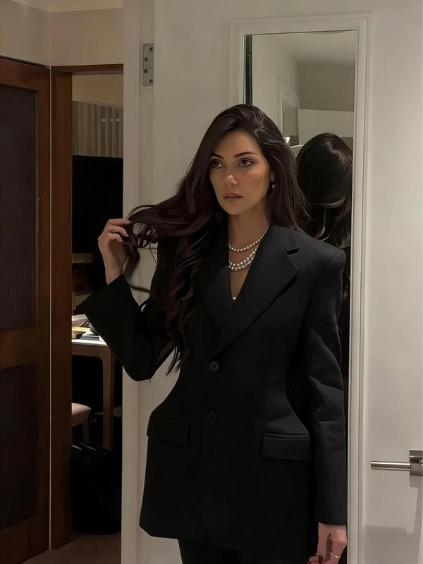 Vintage Wine Classic Collar Blazer Jacket, Elegant Fitted Design, Spring & Fall Fashion, Plain Pattern, Women's Outerwear