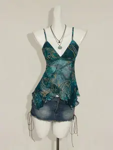 Ladies Vacation Cashew Flower Print Ruffle Strapless Top, Cute Summer Sleeveless Blouse for Outings, Women's Stylish Tank Top, Floral Print Bandeau