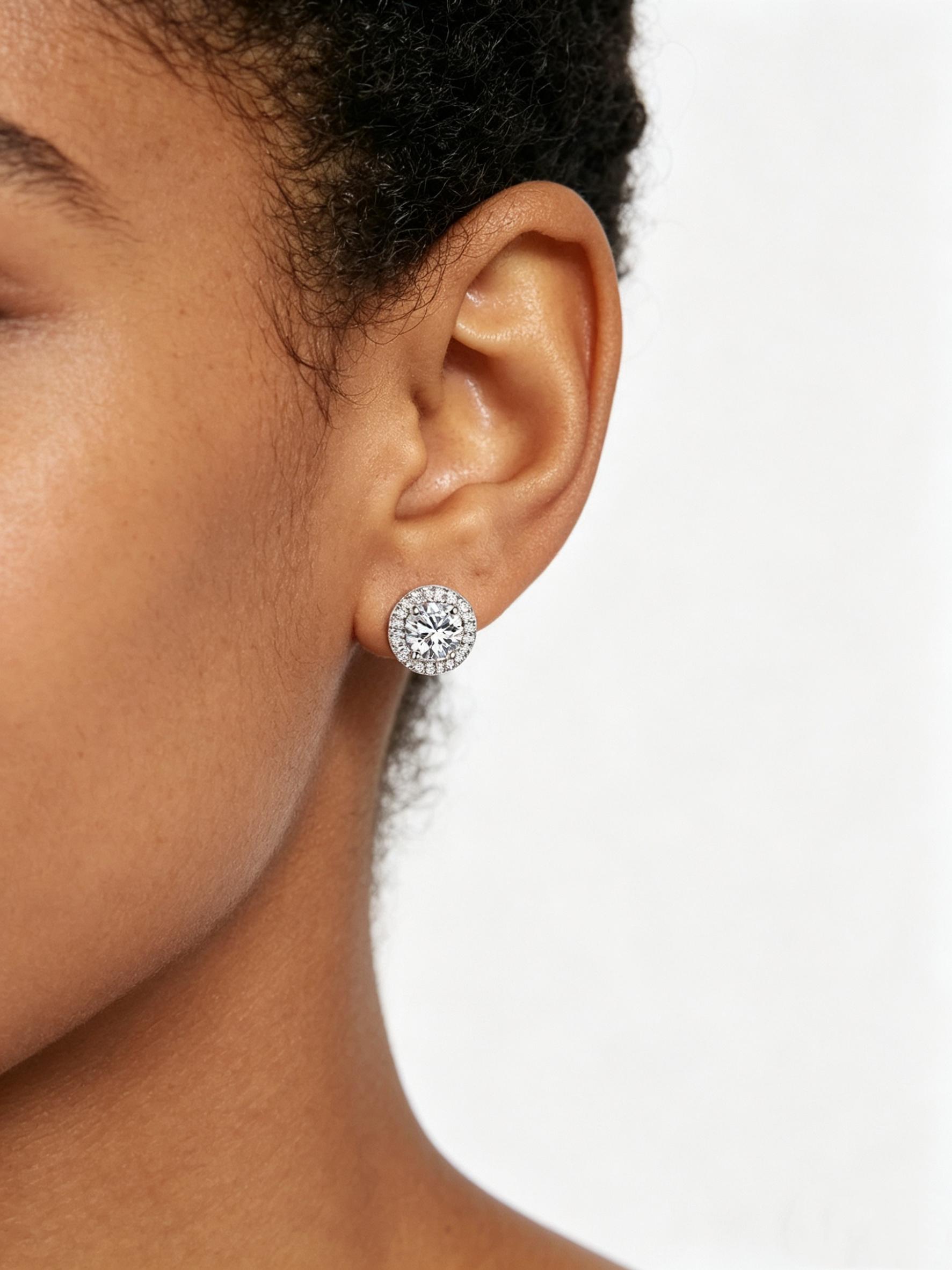 Luxury Sparkly Stud Earrings for Women | Cubic Zirconia Halo Earrings | Perfect Gift | TikTok Must-Have Hypoallergenic Earrings