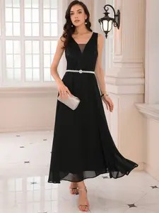 INSPIRE CHIC Women's Gown Lace V Neck Sleeveless Cocktail Wedding Guest Dress Black