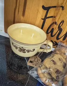 Soy Candle in Vintage Pfaltzgraff Flat Mug, Blueberry Muffin Scent, 8.68oz