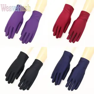 4 Pcs Stretchy Sun Protection Gloves for Women & Men, Lightweight Thin Breathable Design for Spring & Summer Driving, Dancing & Formal Etiquette Occasions, Elastic Anti-UV Hand Cover in Black & White, Non-Slip Comfortable Sun Protection Gloves for Outdoor
