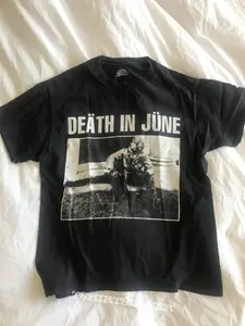 American 90s Remake Death June Band Retro Style Black T-Shirt Summer New Retro Fashion Men's and Women's Streetwear
