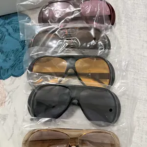 5 Pairs Y2K Street Style Women's Plastic Sunglasses, Perfect for Beach Vacations, Driving and Night Out, Stylish Accessories for Every Occasion