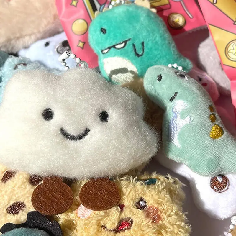 5pcs/10pcs/20pcs Mini Plush Toy Hanging Decorative Bag, Mysterious Surprise Gift, Cute & Fun Design, Suitable for Family, Friends & Classmates, Ideal for Valentine's Day, Birthday & Holiday Celebration