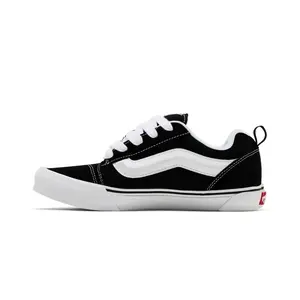 Knu Skool GS "Black / White" VN000D2T6BT