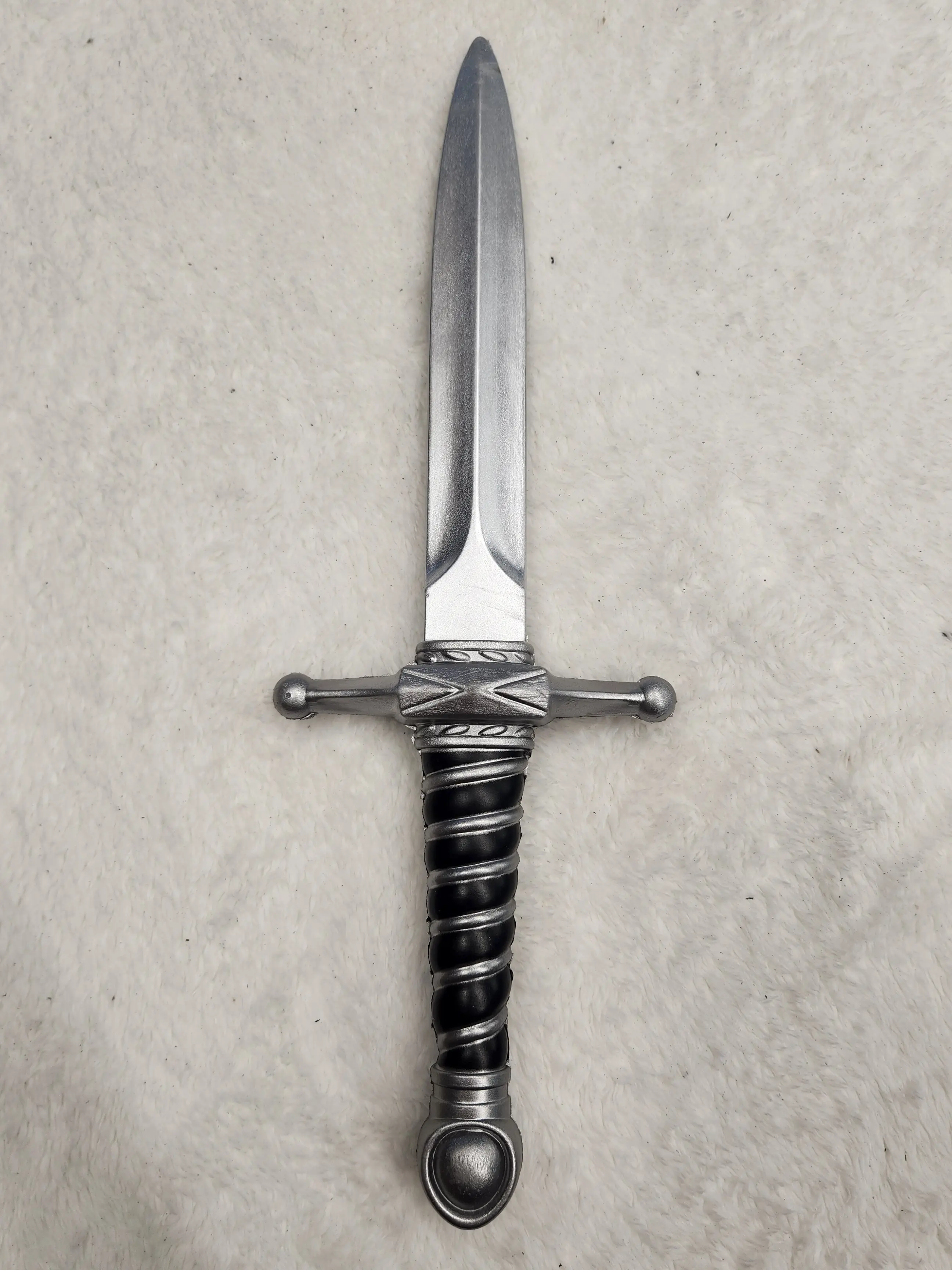 Foam Knife Cosplay LARP Toy Latex Prop Cosplay Prop Larp Prop Boffer Latex Boffer Latex Katana Foam Katana Latex Knife Toy Knife Fake Knife Video Game Knife Skyrim Oblivion Foam Sword Toy Sword Latex Sword LARP Sword Cosplay Sword