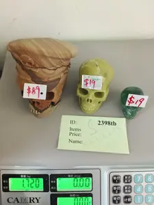 Skullis Live streaming claimed 1 crystal sculptures