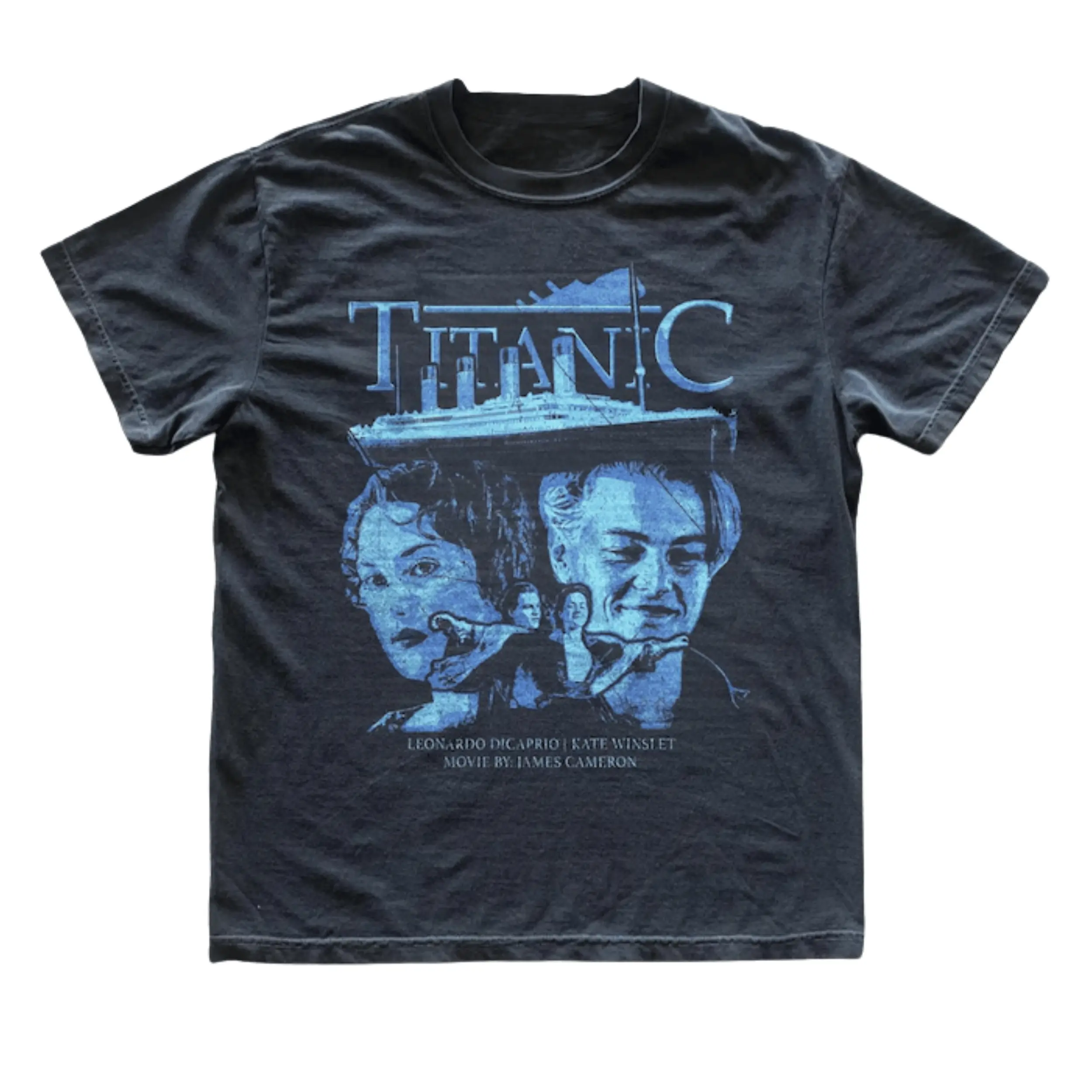 Gildan Men's and Women's T-shirt, Vintage Titanic Graphic Tee, Unisex Romance Movie Tee, Gothic Grunge Y2k Emo Scene Amity Affliction Style Clothes Gifts For Men Women Streetwear Menswear Womenswear
