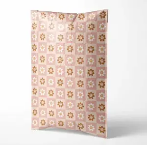 Square Flower Bubble Mailer 10x13