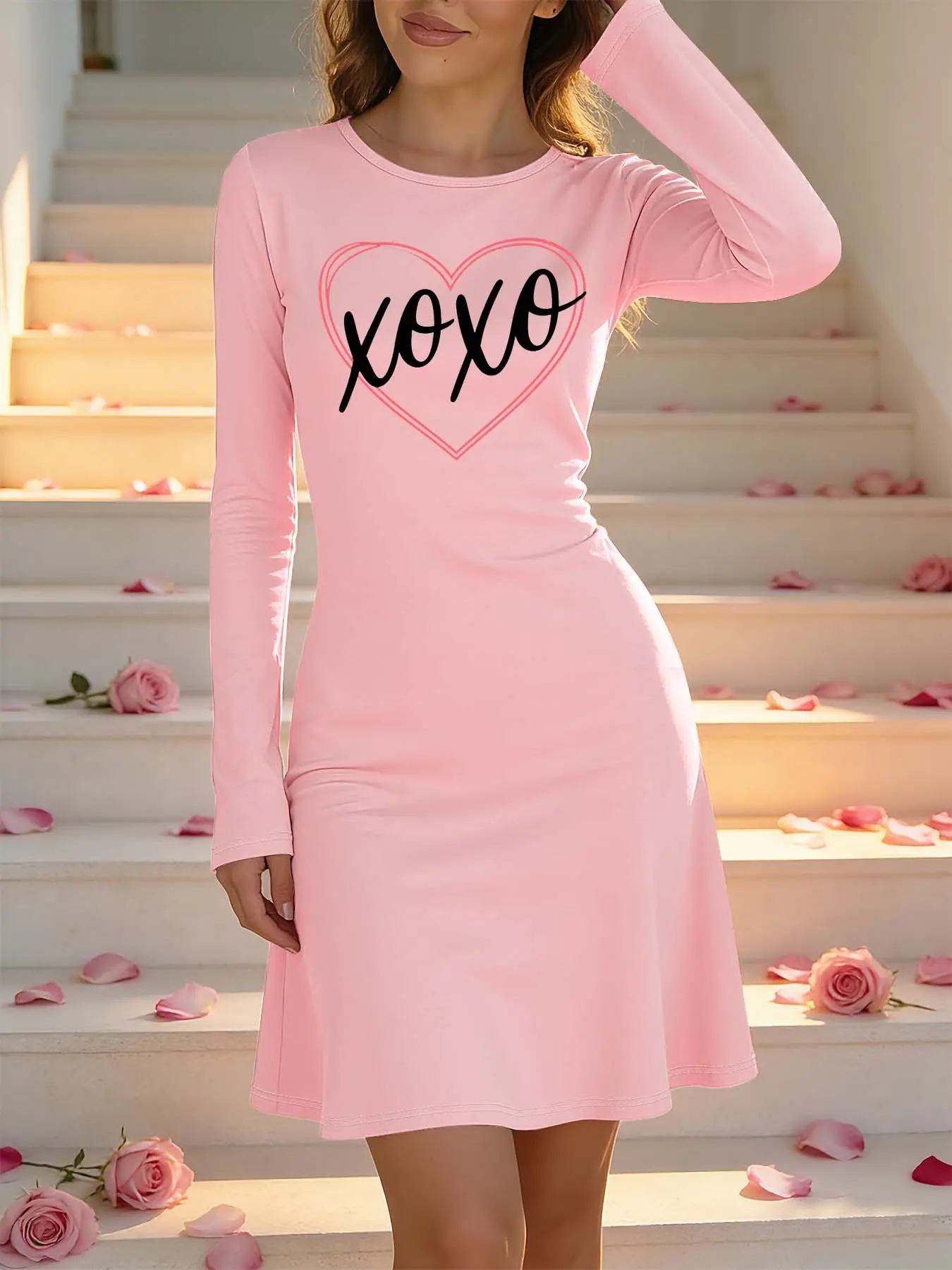 Women's Casual Round Neck Long Sleeve Dress, Xoxo & Heart Print, Fashionable Valentine's Day Theme, All Seasons