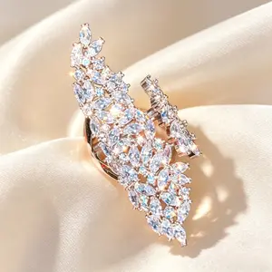 Gorgeous Promise Adjustable opening Leaf Ring Inlaid Shining Zircon Engagement Wedding Band for Female Evening Party Decor Multi Sizes To Choose Glittering Charm Fit