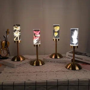 Creative Preserved Flower LED Table Lamp, Acrylic Touch Control Night Light with USB Charging, Warm White & Color Changing Lights, Bedroom Atmosphere Decor，Rose-shaped tree night light, desktop lamp, holidaydecorative lights,Valentine's Daygift,