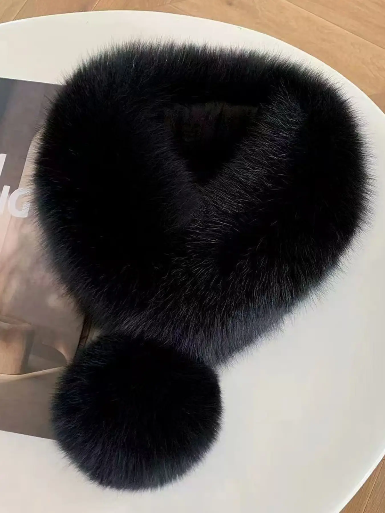 Women's Winter Fashion Warm Scarf, Faux Fur Neck Warmer, Korean Style Plush Strap, Versatile High-End Ball Fringe Design, Soft Warm Shawl