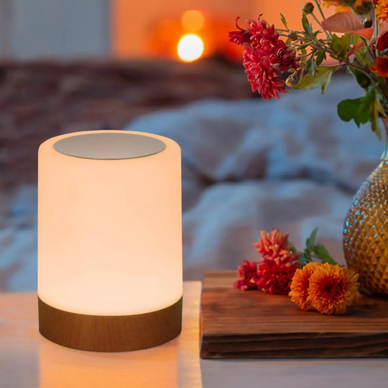 Touch Control LED Bedside Lamp with Remote, 360-Degree Soft Light and USB Rechargeable, RGB Color Changing Night Light for Home Decor