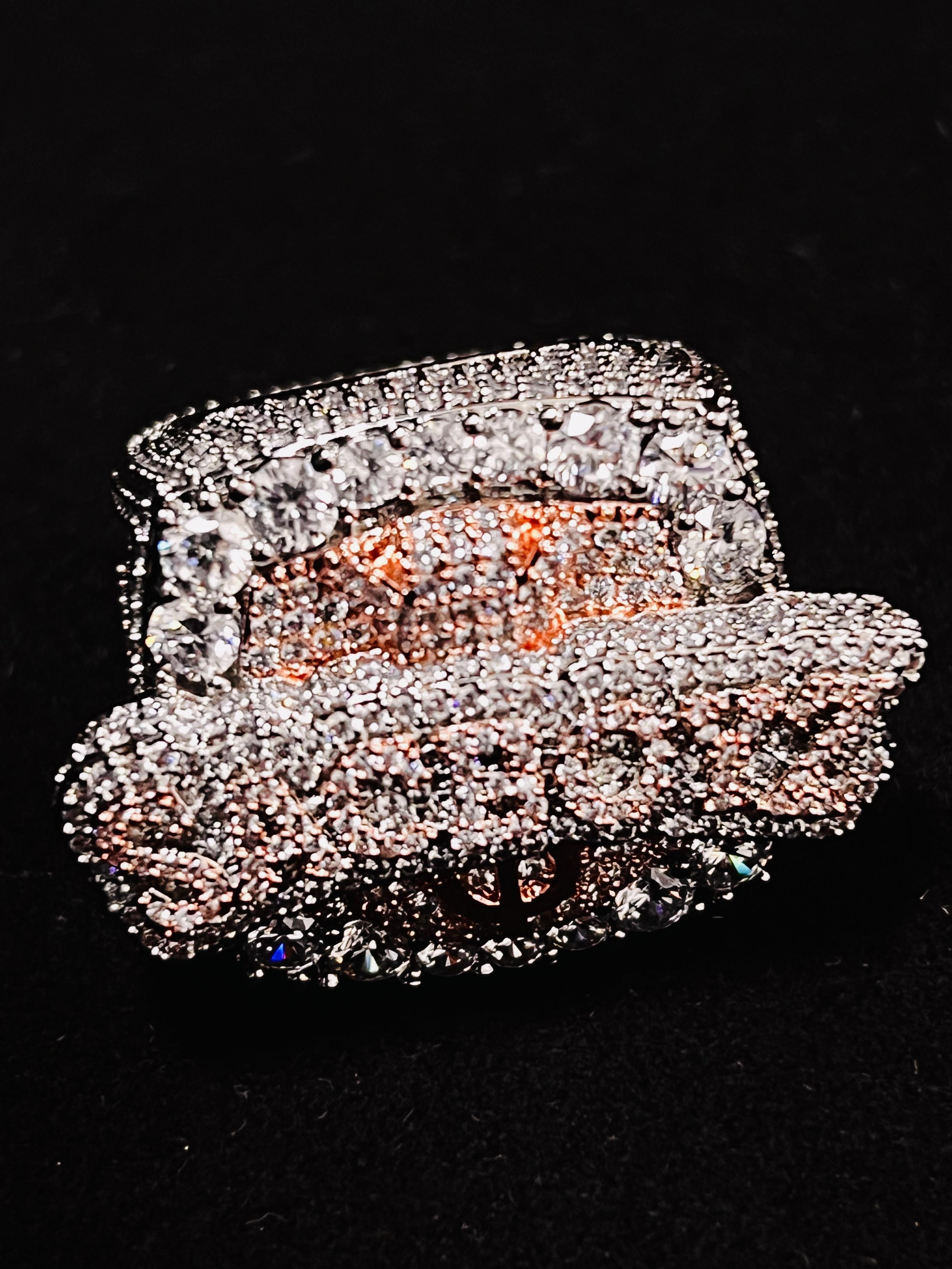 Luxury chilled personalized hip-hop boutique jewelry men's chilled champion ring genuine VVS silicon diamond ice-feel luxury style ring men's high-end ring, Mother's Day and Father's Day gift, large party wearing accessory