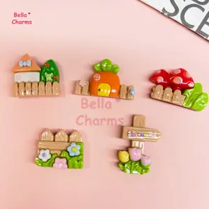 Nature fence and house charm