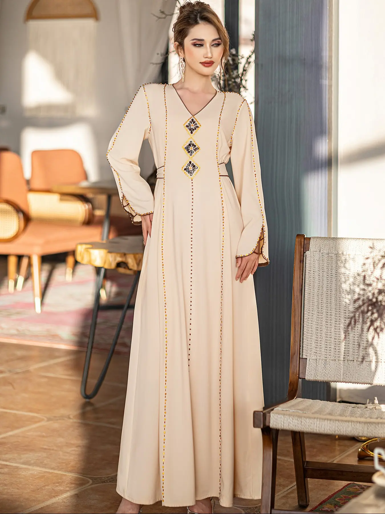 Embroidered Dress, Muslim Dress, Modest Clothes, V Neck Gown with Geometric  Jewelry Collar, Gold Trim, Perfect for Weddings and Eid Celebrations -  TikTok Shop