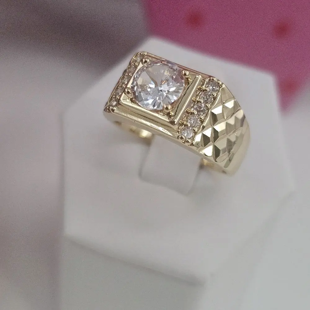 (R38)  mens ring 14k Goldplated plated elegant