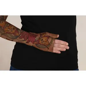 Lily Mocha Gradient Compression Gauntlet
