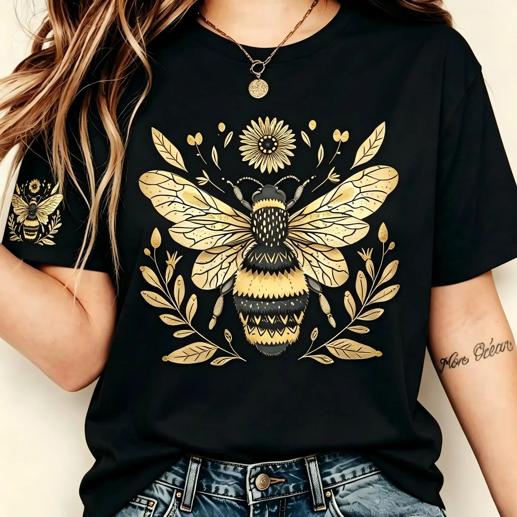 Black-T-shirt