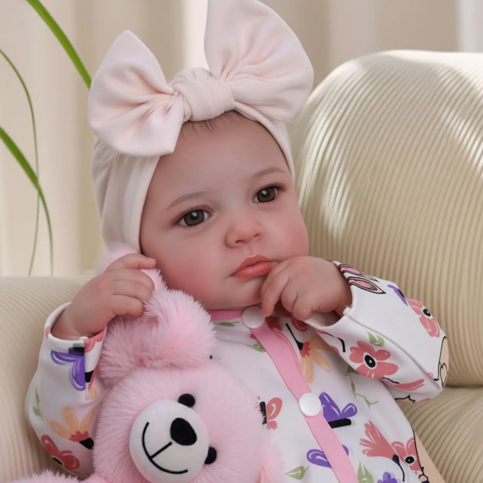 20-inch Carina Open eyes Girl