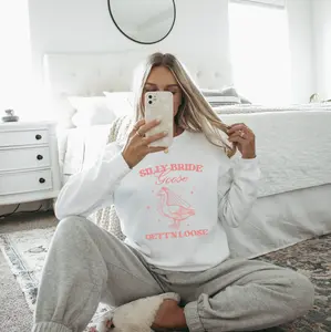 Silly Bride Goose Gettin’ Loose Sweatshirt | Funny Bride Crewneck | Gildan 18000 Unisex Heavy Blend | Bachelorette Party Sweatshirt