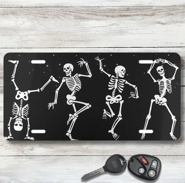 [Funny Halloween Style] Dancing Skeletons License Plate, Funny Halloween Aluminum Car Tag, Spooky Vanity Front Plate, Novelty Vehicle Decor, Festive Auto Accessory Gift
