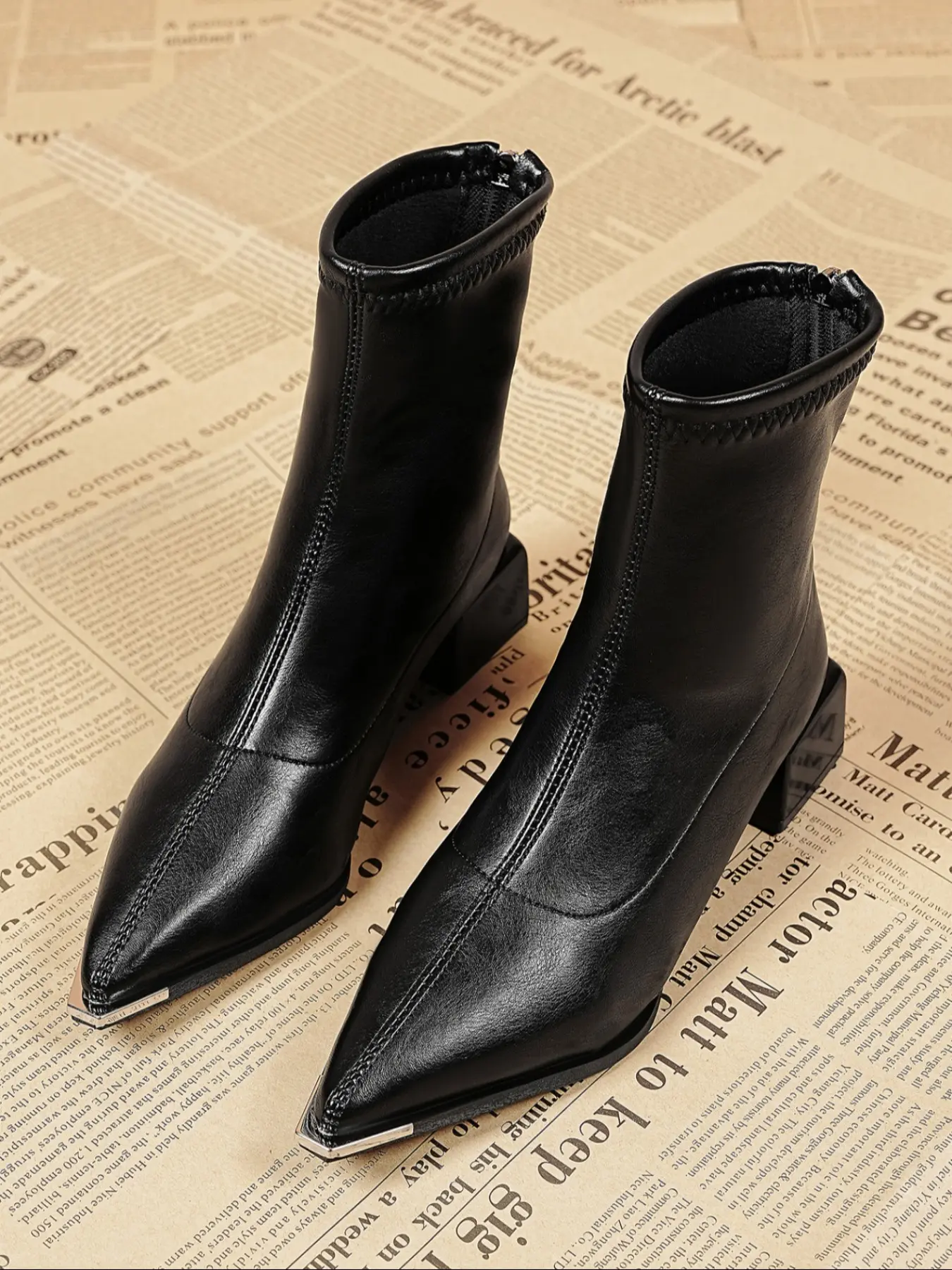 Women's Metal Pointed Toe Chunky Heel Short Boots Winter, Back Zip Design, Casual Walking and Party Wear, Fashion Versatile High Heels